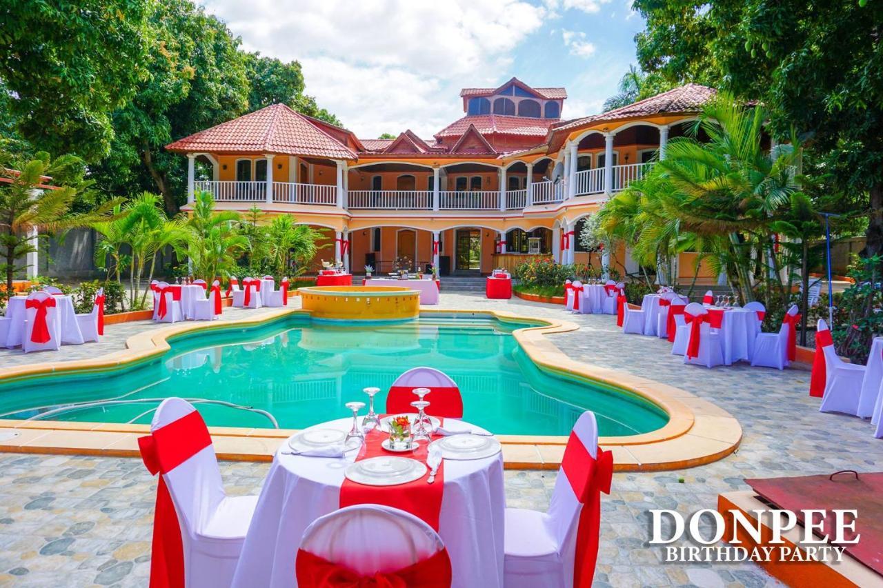 Donpee Guest House Leogane エクステリア 写真